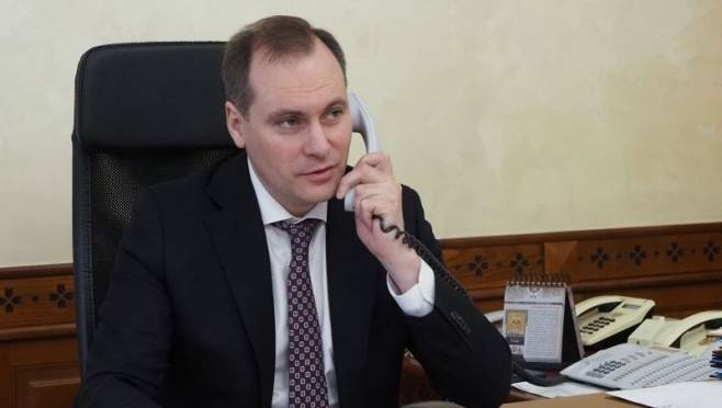 Глава РМ по телефону поздравил с наступающим Новым годом супругу военнослужащего из Рузаевки 10 Глава РМ по телефону поздравил с наступающим Новым годом супругу военнослужащего из Рузаевки old 119427 Глава РМ по телефону поздравил с наступающим Новым годом супругу военнослужащего из Рузаевки