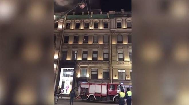 В Санкт-Петербурге загорелась кальянная 7 В Санкт-Петербурге загорелась кальянная old 119476 В Санкт-Петербурге загорелась кальянная