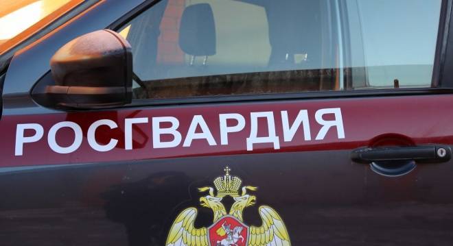 old 119485 В Саранске двое мужчин попались на краже USB кабеля и банки красной икры