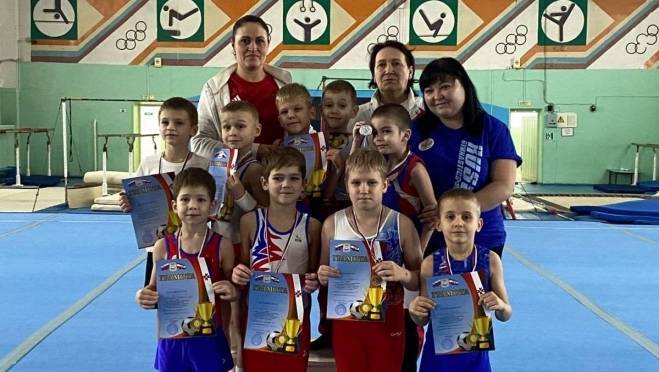 В Саранске прошел городской турнир по спортивной гимнастике среди мальчиков 9 В Саранске прошел городской турнир по спортивной гимнастике среди мальчиков old 119514 В Саранске прошел городской турнир по спортивной гимнастике среди мальчиков