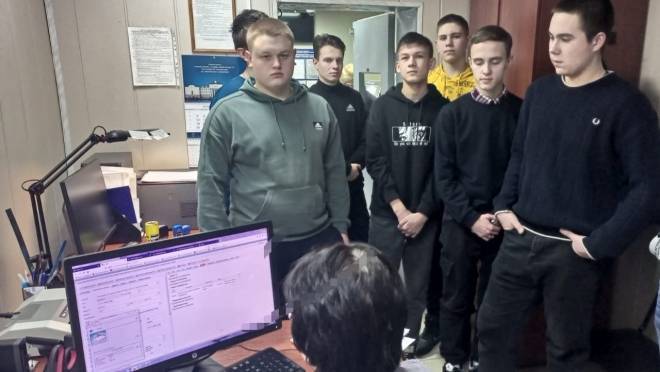 old 120065 В Ичалковском районе студенты познакомились с работой полиции