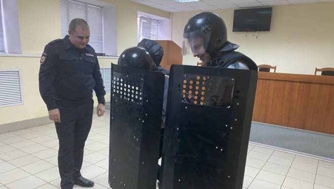 old 120108 Полицейские и общественники познакомили студентов Мордовии с особенностями службы в полиции