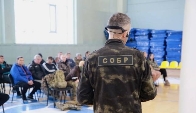 old 120133 В Мордовии сотрудник спецназа провел тренировку по выживанию в экстремальных условиях