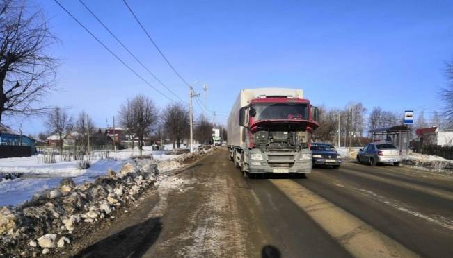 old 120160 В Рузаевке грузовик сбил женщину