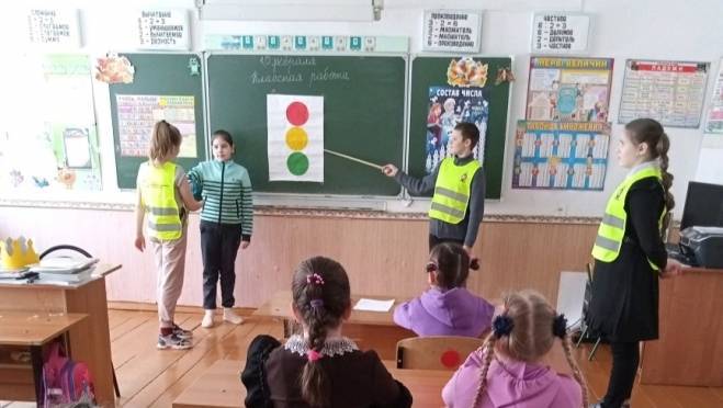 old 121229 Акцию «Мы за жизнь по правилам» провели в адашевской школе