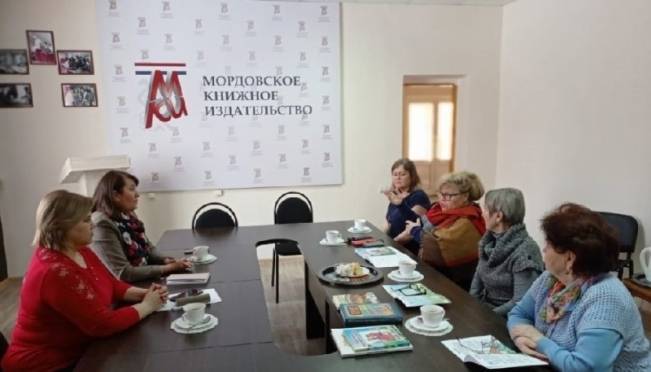 old 121275 Аудиосказки на мокшанском и эрзянском языках выпустят в Мордовии