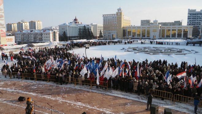 old 121404 Интерактивный концерт «Слава защитникам Отечества» прошел на площади Тысячелетия в Саранске