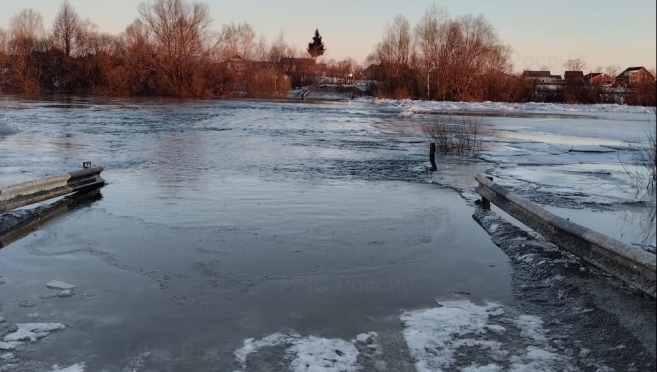 old 122190 В региональном МЧС доложили о ситуации с паводком в Мордовии