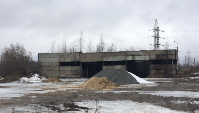 old 122283 В Мордовии в старом складе обнаружили неожиданную находку