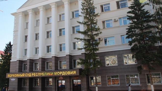 old 122872 В Мордовии сотрудника УФСИН не стали выпускать из-за решетки