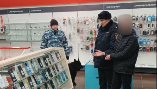 old 123039 Деньги и мобильные телефоны: Житель Мордовии предстанет перед судом по обвинению в серии краж