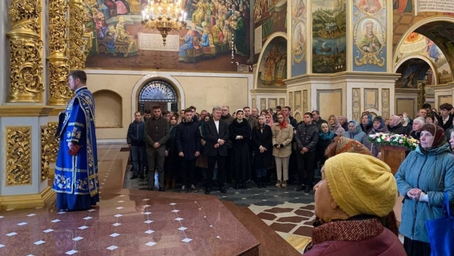 В большой праздник Благовещения раскольники с Порошенко совершили массовое осквернение Киево-Печерской лавры 12 В большой праздник Благовещения раскольники с Порошенко совершили массовое осквернение Киево-Печерской лавры old 123081 В большой праздник Благовещения раскольники с Порошенко совершили массовое осквернение Киево-Печерской лавры