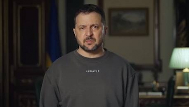 «Восстанавливаться будет долго»: Врачи по видео определили, чем болен Зеленский 4 «Восстанавливаться будет долго»: Врачи по видео определили, чем болен Зеленский old 123190 «Восстанавливаться будет долго»: Врачи по видео определили, чем болен Зеленский