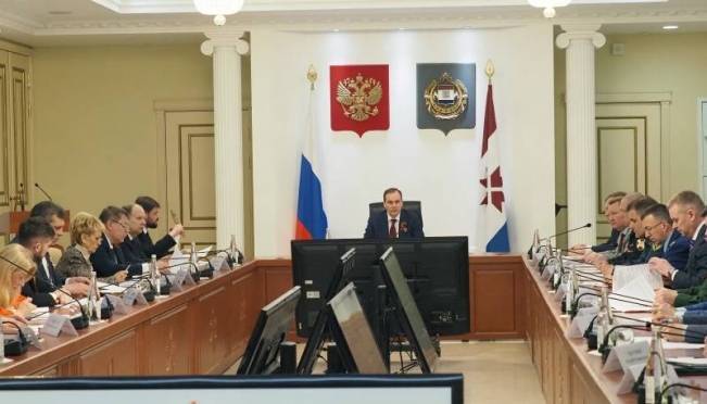 old 123953 Глава Мордовии: «Вы все видите, насколько близка угроза»