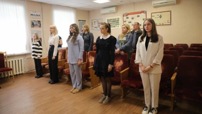 old 124022 В преддверии Дня Победы юным жителям Мордовии торжественно вручили паспорта