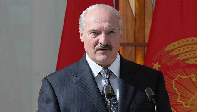 old 124149 Александр Лукашенко рассказал, что Путину звонили люди с Украины