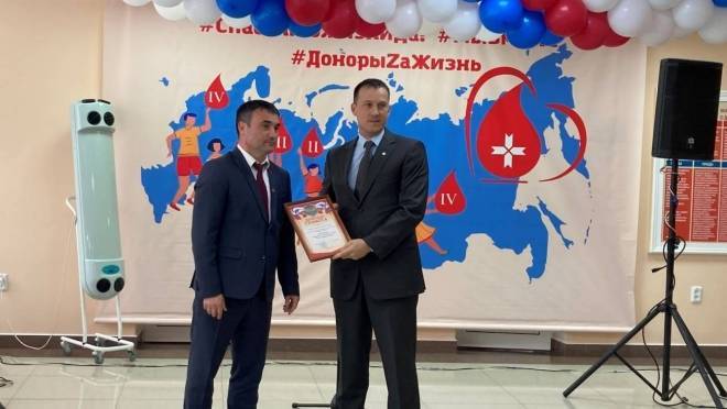 old 125059 Доноры Сбербанка награждены Почетной грамотой министерства здравоохранения Мордовии