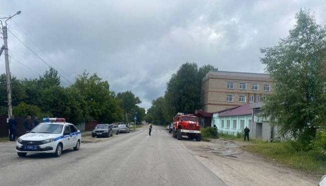 old 125343 В Мордовии водитель убился, влетел на полном ходу в стену завода