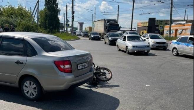 old 125894 В Саранске 13-летний водитель мопеда угодил под колеса автомобиля