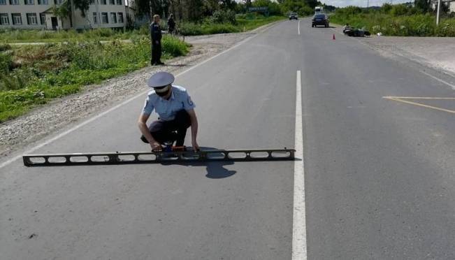 old 126303 В Ковылкинском районе мотоциклист влетел в «Ладу»