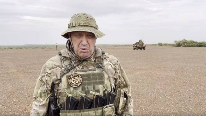 Стало известно, зачем Евгений Пригожин поехал в раздираемую переворотами Африку 8 Стало известно, зачем Евгений Пригожин поехал в раздираемую переворотами Африку old 127479 Стало известно, зачем Евгений Пригожин поехал в раздираемую переворотами Африку