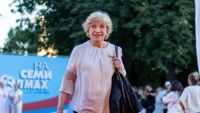 old 127762 Звезда «Любви земной» Ольга Остроумова рассказала, как семья и быт «заедали» женщин-режиссеров