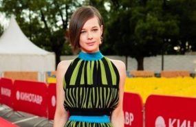 old 128298 Екатерина Шпица была замечена в объятиях актера Михаила Горевого: коллеги позировали для фотокамер, не скрывая эмоций