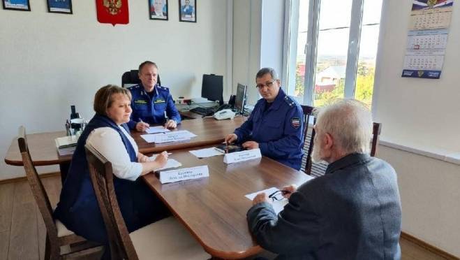 В Ардатовском районе новый прокурор Денис Потемин 6 В Ардатовском районе новый прокурор Денис Потемин old 129049 В Ардатовском районе новый прокурор Денис Потемин