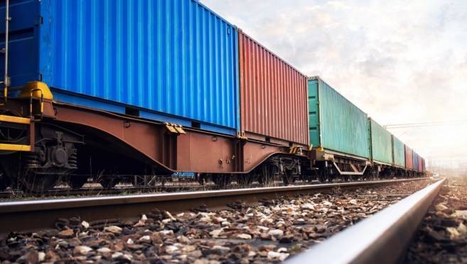 old 129251 Уралец «зайцем» прокатился на цистерне грузового поезда