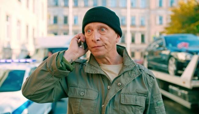 old 129471 Иван Охлобыстин съездил в Донбасс: песня маленькой девочки из Мариуполя довела актера до слез