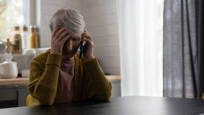 old 129530 В Петербурге мошенники лишили пожилую пианистку 10,5 млн рублей и квартиры