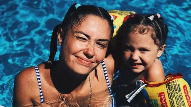 old 129587 Агата Муцениеце судится за алименты на детей с Павлом Прилучным: слушание по делу назначено на 9 ноября