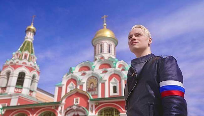 old 129619 SHAMAN ответил на вопросы журналистов перед концертом в Кремле: артист лично обратился к подписчикам