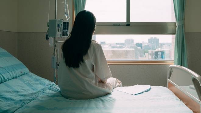 old 129750 Из-за случайности жительница Симферополя вынуждена жить с пулей в голове