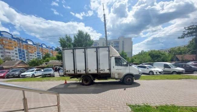 old 130172 В Мордовии будут судить водителя фургона, наехавшего на тротуаре на женщину