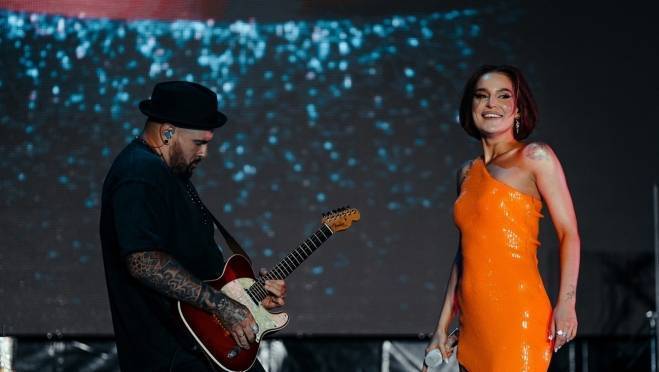 old 130448 Artik&Asti поразили фанатов: воссоединение на грандиозном концерте в Дубае