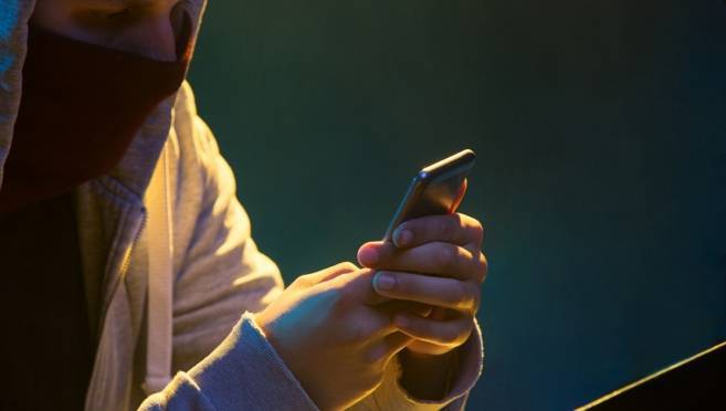 old 130563 В Саратове профессор лишился 2,5 млн рублей из-за взломанного аккаунта ректора