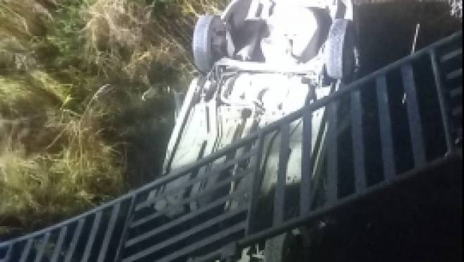 old 130752 В Мордовии автомобиль упал с моста – погиб пассажир, водитель попал в реанимацию