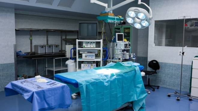 old 130758 E1.RU: В Екатеринбурге 47-летняя пациентка скончалась после простой операции