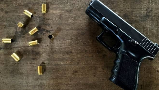 old 130761 В Калининграде остановили иномарку, в которой перевозили 3 тыс. боеприпасов