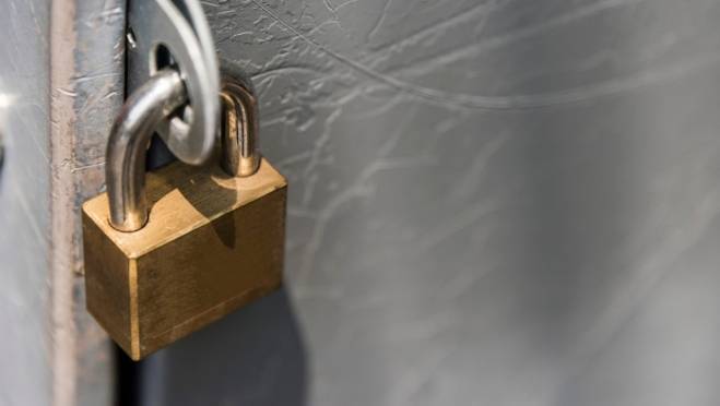 old 130998 Уралец взял девушку в плен за отказ в сексе