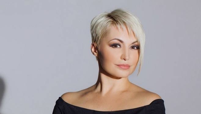 old 131051 Певица Катя Лель получает предложения работы на Западе