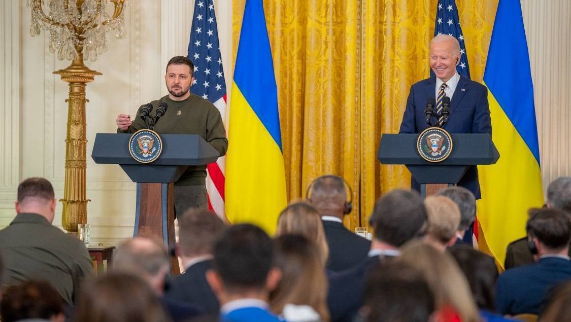 131894 В США против Украины выдвинули обвинение в краже американских миллиардов