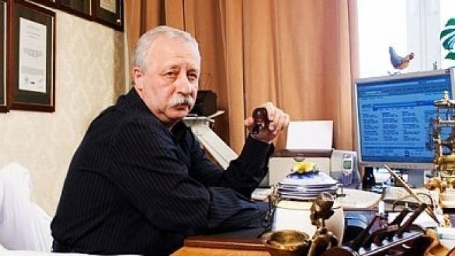 old 131660 «Орали и выпивали» на КВН: зрители покинули зал из-за команды Якубовича