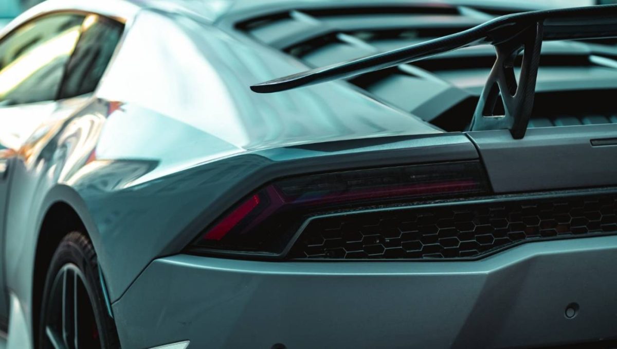 В Москве с автомойки пропала Lamborghini за 25 миллионов рублей