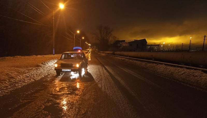 old 132267 В Саранске мужчина угодил под колеса ВАЗа
