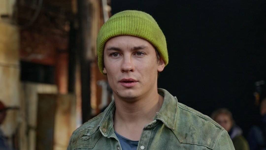 old 132449 Звезда сериала «Слово пацана» о непрофессионализме в кино и Александре Бортич
