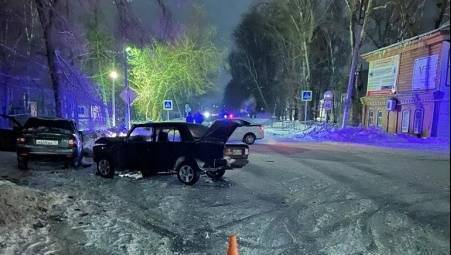 old 132474 В Мордовии 19-летний пьяный водитель устроил ДТП с тремя пострадавшими