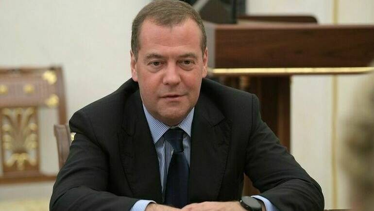 old 132941 Медведев разразился гневом: "Пусть горят в адском пламени"