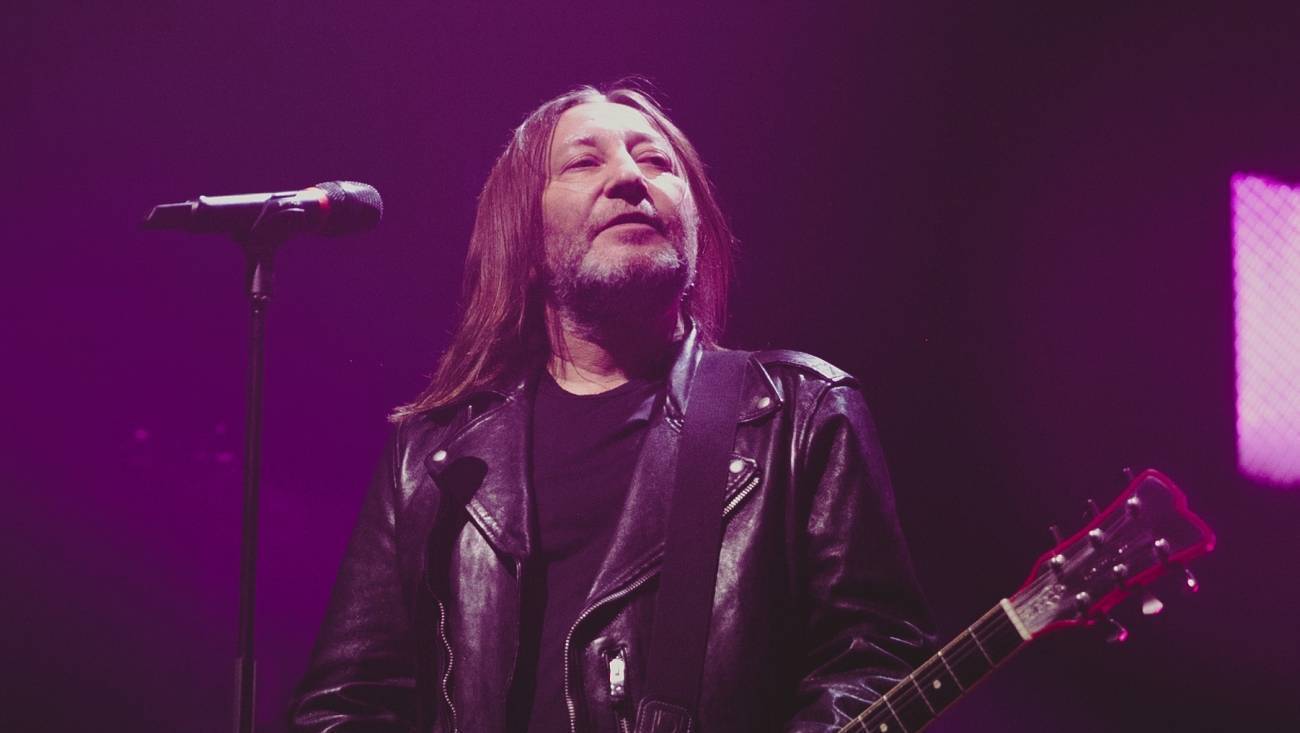 old 133001 Шокирующие обвинения в харассменте в адрес Шуры из «Би-2»